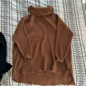 NWOT brown sweater!!